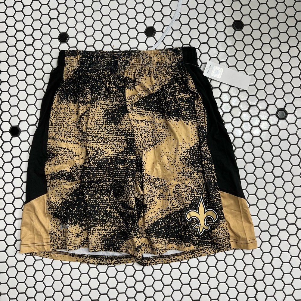 NWT NFL New Orleans saints shorts size small